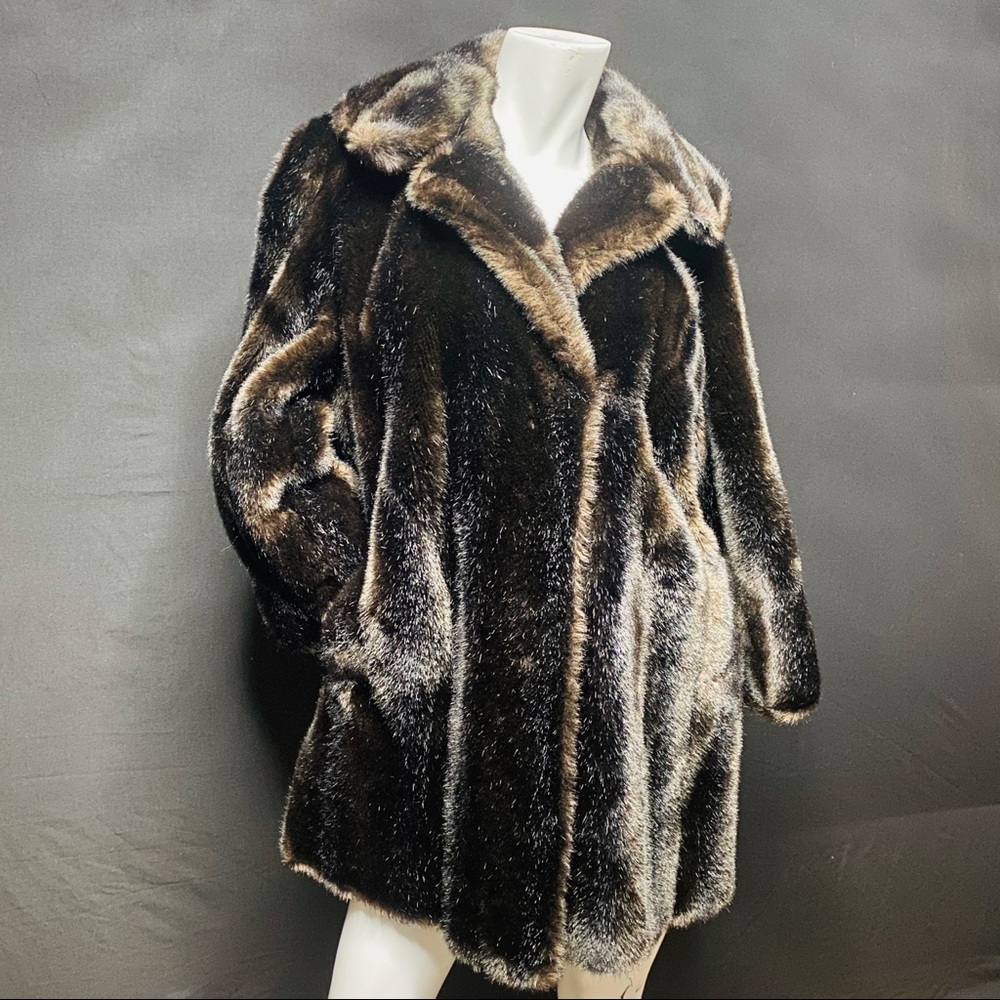 Made in England, Dark Brown Fur Coat